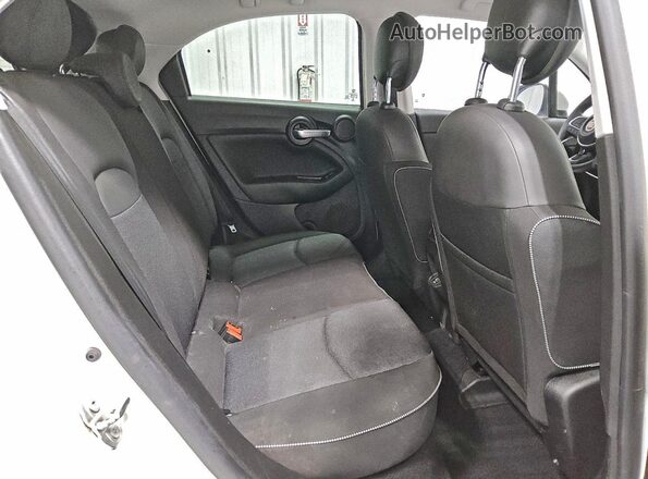 ZFBNFYA13LP872679 2020 FIAT 500X White Սալոնի հետևի տեսք