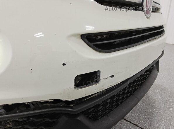 ZFBNFYA13LP872679 2020 FIAT 500X White 