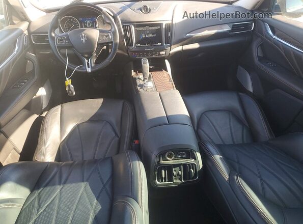 ZN661YUL2KX338664 2019 MASERATI LEVANTE Black Вид панелі приладів