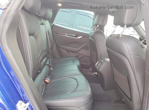 ZN661YUM0PX418593 2023 MASERATI LEVANTE Blue Вид задньої частини салону