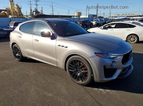 ZN661YUS0KX323555 2019 MASERATI LEVANTE Gray Przód prawy