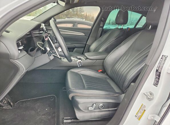 ZN682AVA3P7429072 2023 MASERATI GRECALE White Widok wnętrza z przodu