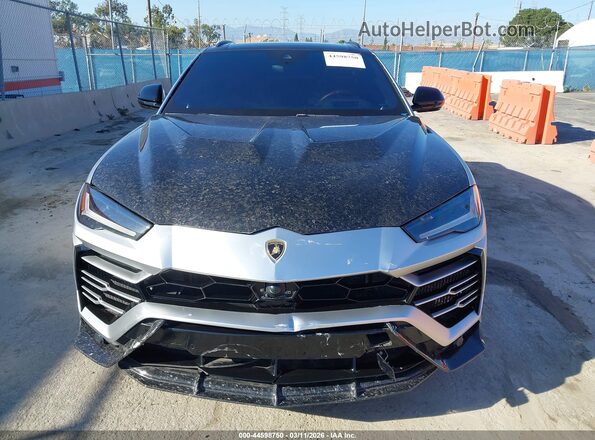 ZPBUA1ZL2KLA04790 2019 LAMBORGHINI URUS Silver Rear interior view