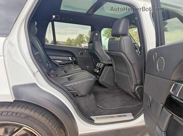 SALGS5FE1HA328485 2017 LAND ROVER RANGE White Widok wnętrza z przodu