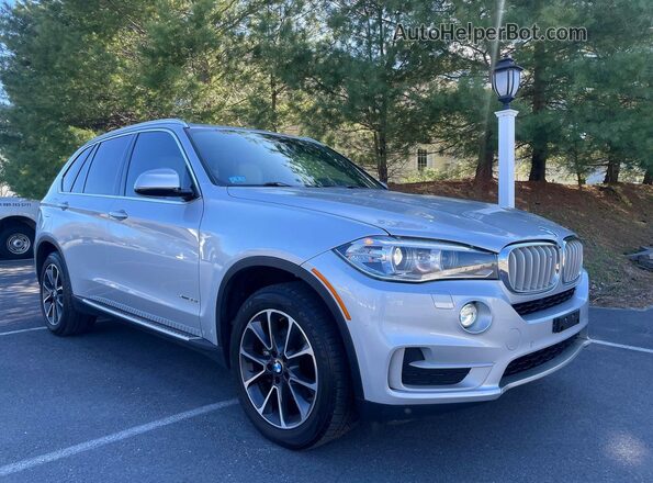 5UXKR0C57H0V66589 2017 BMW X5 Silver 
