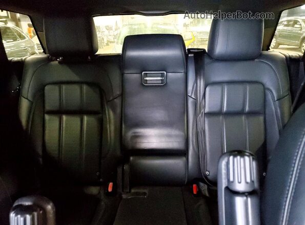 SALWV2SV5JA197347 2018 LAND ROVER RANGE Gray Rear interior view