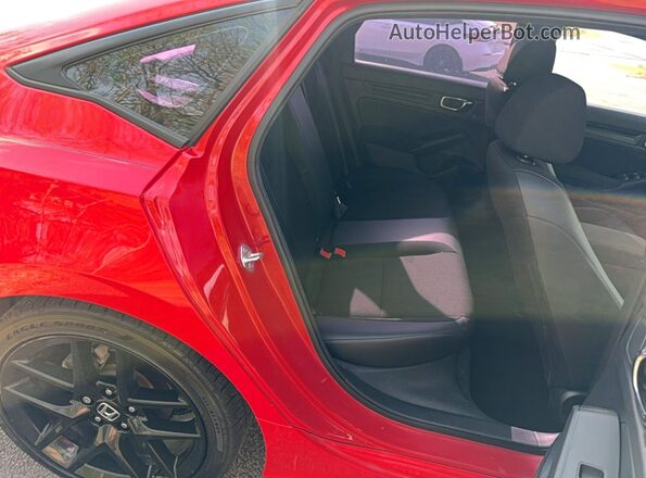 2HGFE2F55NH521004 2022 HONDA CIVIC Красный Вид салона спереди