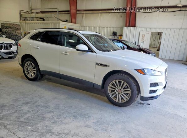 SADCK2BV7HA087093 2017 JAGUAR F-PACE Белый Вид спереди