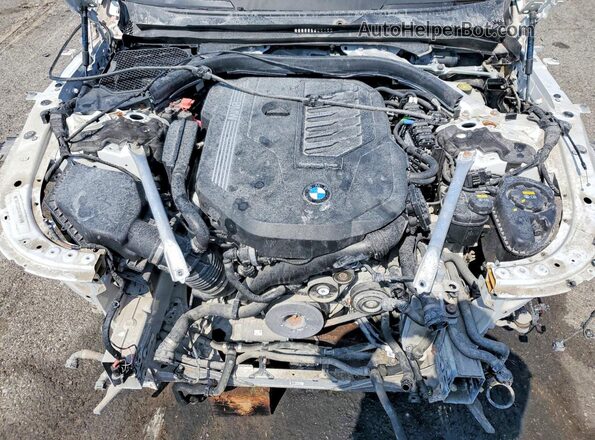 WBA7T2C07MCF88819 2021 BMW 7 SERIES White Engine compartment view