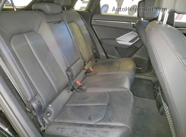 WA1DECF37S1047572 2025 AUDI Q3 Black უკანა სალონის ხედი
