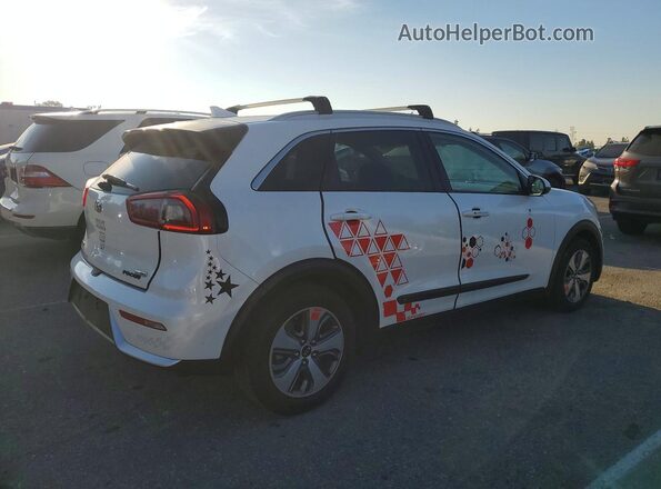 KNDCB3LC2K5284266 2019 KIA NIRO White Передня права чверть