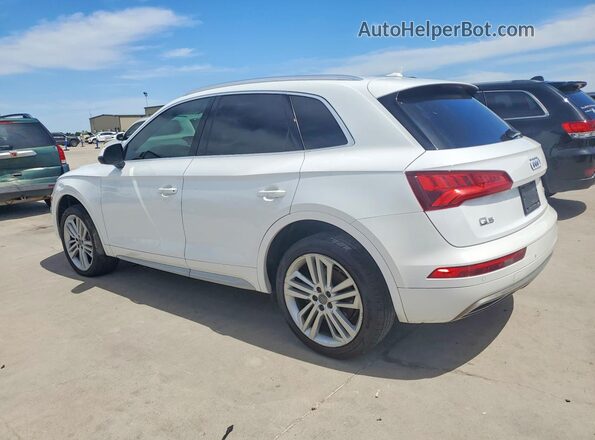 WA1BNAFY5J2229027 2018 AUDI Q5 White 