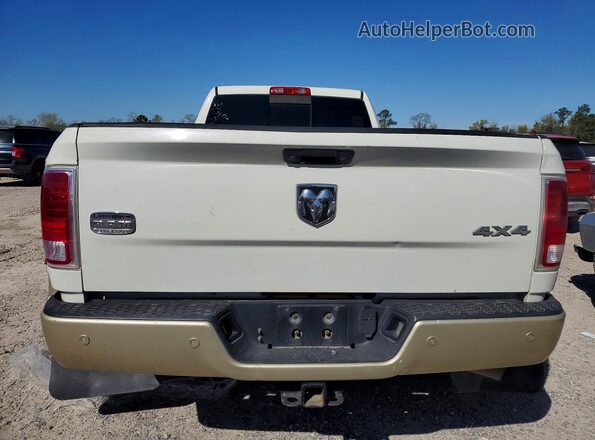 3C63RRKL2HG576797 2017 RAM 3500 White Вид салону спереду