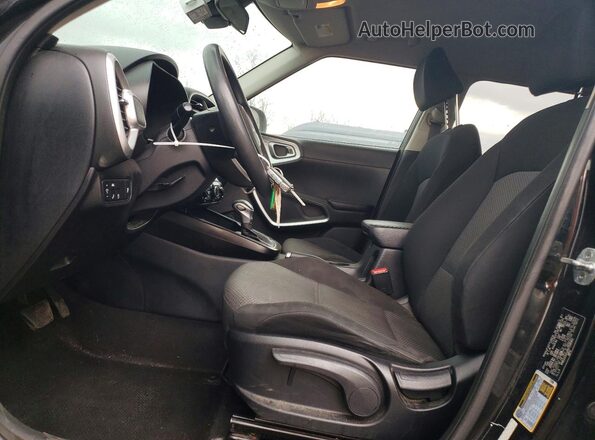 KNDJ23AU2N7158162 2022 KIA SOUL Black 
