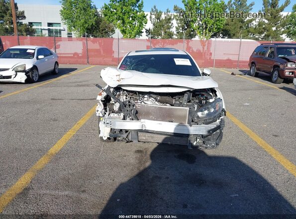19XFC1F32LE219627 2020 HONDA CIVIC White Vista interior trasera