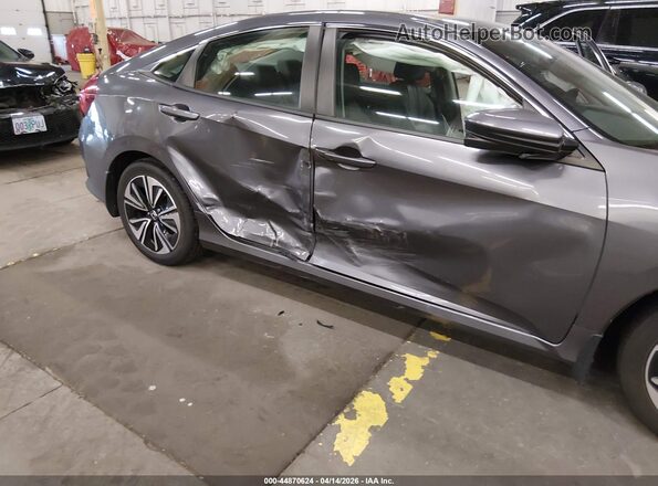 19XFC1F73GE200058 2016 HONDA CIVIC Серый Вид спереди