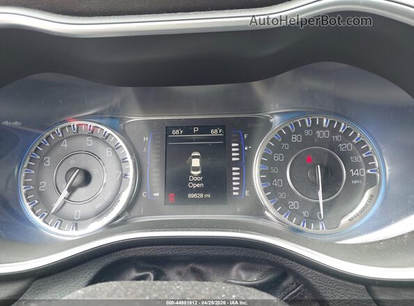 1C3CCCAB2GN112502 2016 CHRYSLER 200 Gray 