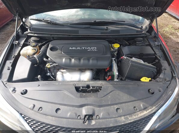 1C3CCCAB2HN506907 2017 CHRYSLER 200 Black Widok z tyłu