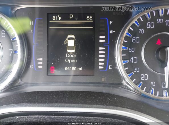 1C3CCCAB3GN152166 2016 CHRYSLER 200 Black 