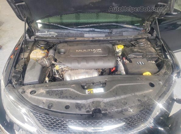1C3CCCAB4GN110797 2016 CHRYSLER 200 Черный Вид задней части салона