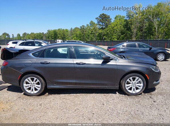 1C3CCCAB9HN511800 2017 CHRYSLER 200 Gray Rear interior view