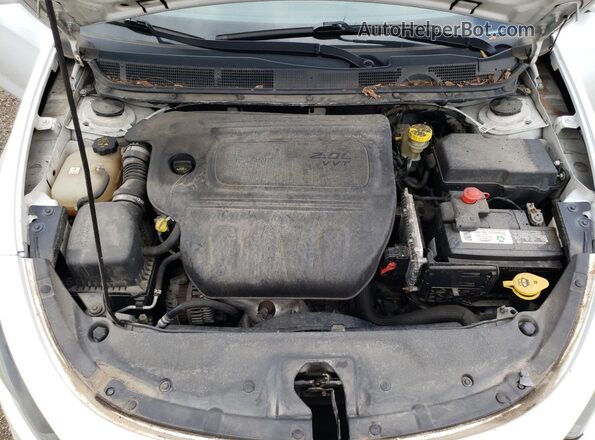 1C3CDFAA3GD578516 2016 DODGE DART Белый Вид задней части салона