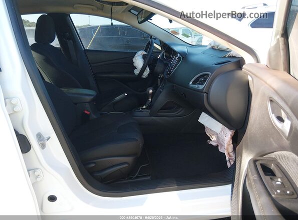 1C3CDFAA5GD577836 2016 DODGE DART Белый Вид салона спереди