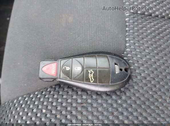 1C3CDFBB4GD764167 2016 DODGE DART Красный Вид панели приборов