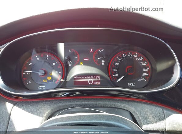 1C3CDFFA4GD821095 2016 DODGE DART Red Widok tylnych siedzeń