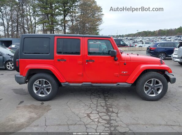 1C4BJWEG6GL313836 2016 JEEP WRANGLER UNLIMITED Красный Вид задней части салона