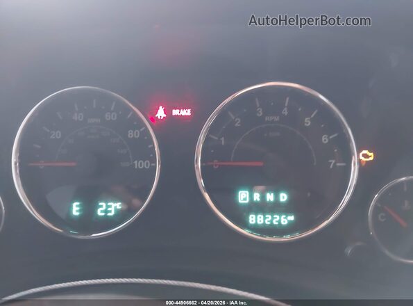 1C4HJWDG2GL177412 2016 JEEP WRANGLER UNLIMITED Gray Widok tylnych siedzeń