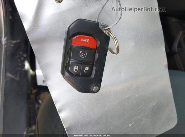 1C4HJXDN8KW648040 2019 JEEP WRANGLER UNLIMITED Gray 