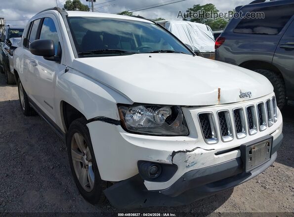 1C4NJCBA4GD665187 2016 JEEP COMPASS Белый Вид спереди