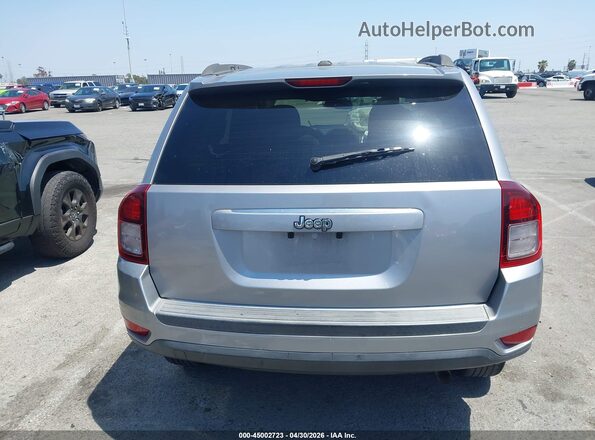 1C4NJCBA7HD147978 2017 JEEP COMPASS Silver 