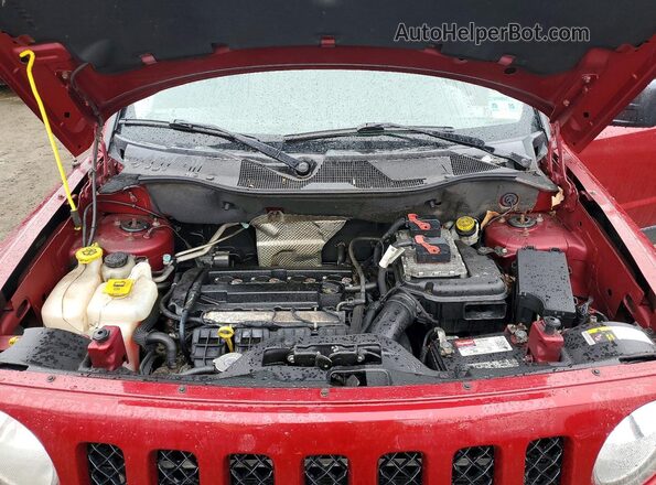 1C4NJPBA3GD636738 2016 JEEP PATRIOT Maroon Вид підкапотного простору