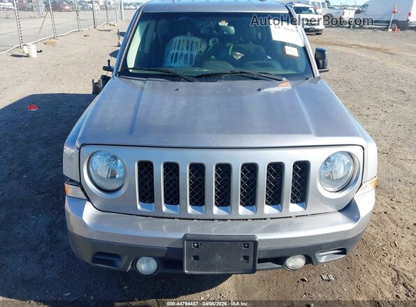 1C4NJPBA5GD633775 2016 JEEP PATRIOT Silver 