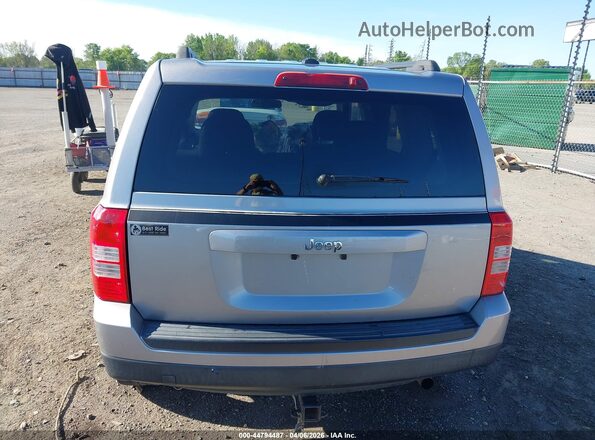1C4NJPBA5GD633775 2016 JEEP PATRIOT Silver 