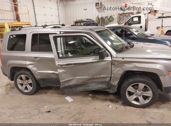 1C4NJRAB8GD630620 2016 JEEP PATRIOT Silver 