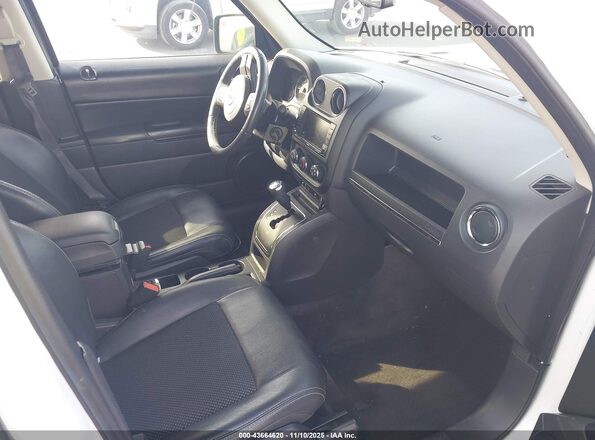 1C4NJRBB1HD208317 2017 JEEP PATRIOT White Vista interior delantera