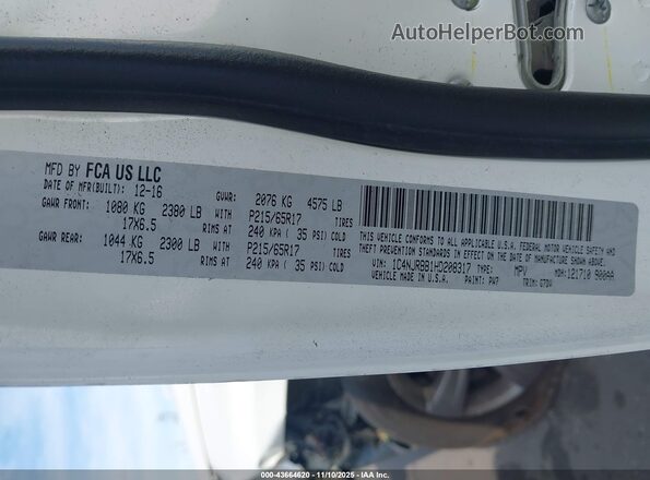 1C4NJRBB1HD208317 2017 JEEP PATRIOT White Vista del compartimento del motor