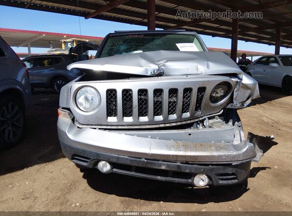 1C4NJRBB3GD523019 2016 JEEP PATRIOT Gray Vista del cuadro de instrumentos