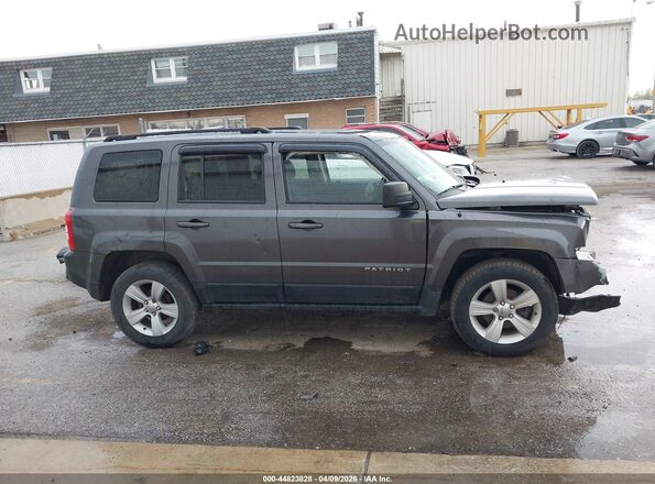 1C4NJRBB4HD160120 2017 JEEP PATRIOT Gray უკანა სალონის ხედი