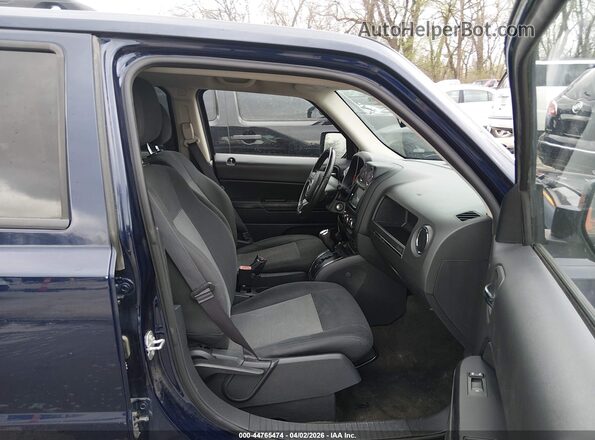 1C4NJRFB6GD782372 2016 JEEP PATRIOT Navy წინა სალონის ხედი