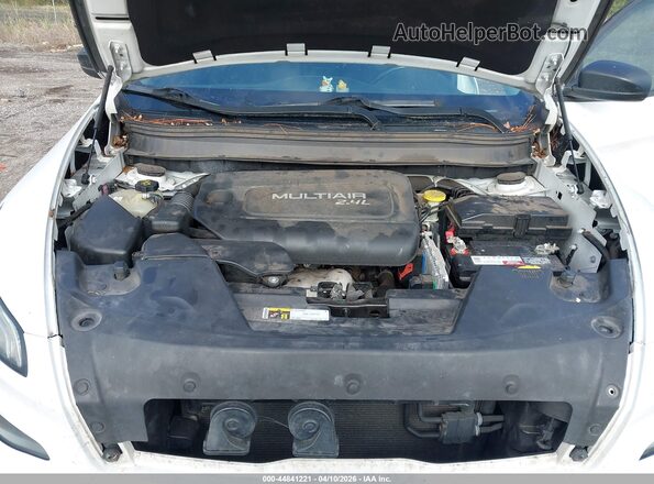 1C4PJLAB2HW502417 2017 JEEP CHEROKEE White Вид ззаду