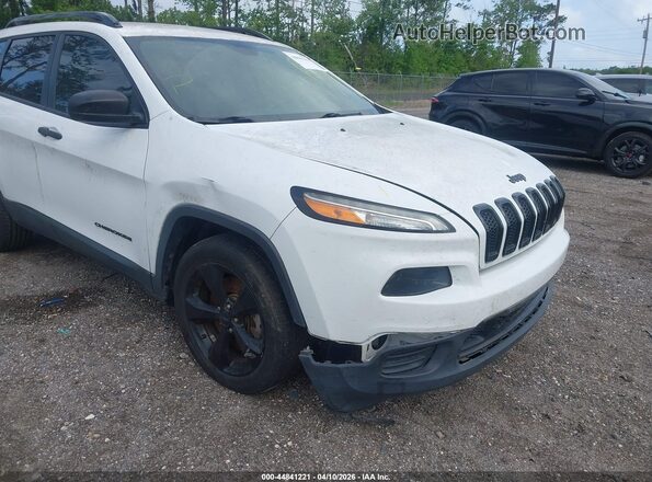 1C4PJLAB2HW502417 2017 JEEP CHEROKEE White Вид спереду
