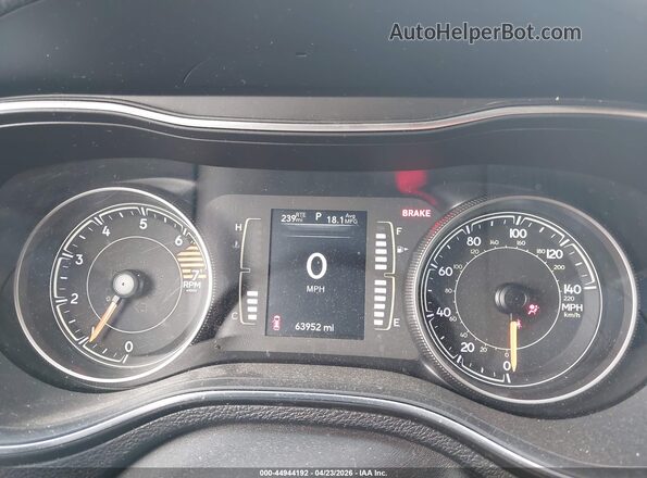 1C4PJLCB1KD143464 2019 JEEP CHEROKEE Red 