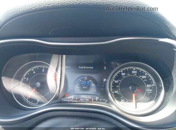 1C4PJLDN0MD137330 2021 JEEP CHEROKEE Red Widok tylnych siedzeń