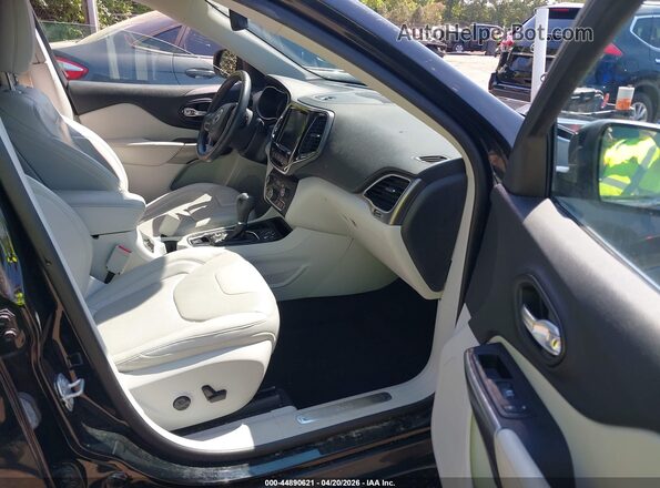 1C4PJLDX5KD243593 2019 JEEP CHEROKEE Black Front interior view