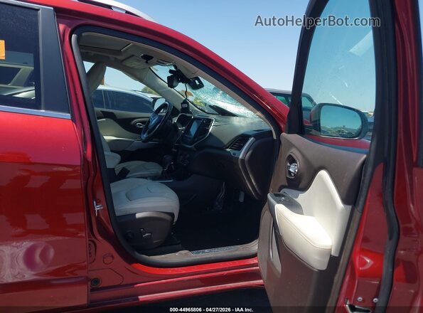 1C4PJLJS8HW610511 2017 JEEP CHEROKEE Red 