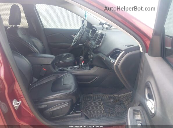 1C4PJLLB1KD143366 2019 JEEP CHEROKEE Red Front interior view